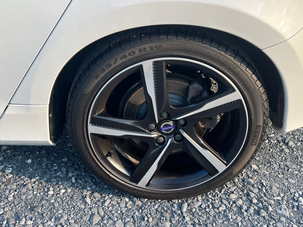 2016 Volvo S60 T6 Drive-E R-Design