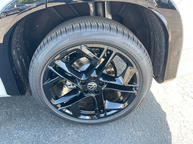 2026 Volkswagen Tiguan SE R-Line AWD