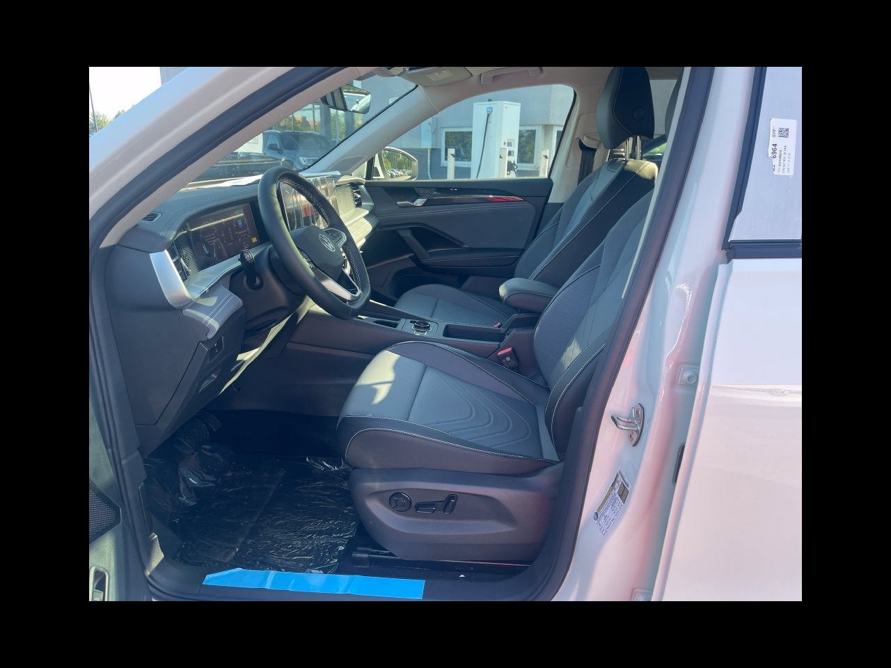 2026 Volkswagen Tiguan SE FWD