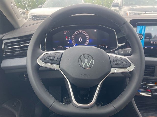 2027 Volkswagen Jetta SE FWD
