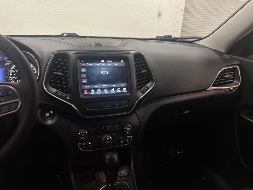 2022 Jeep Cherokee Latitude Lux