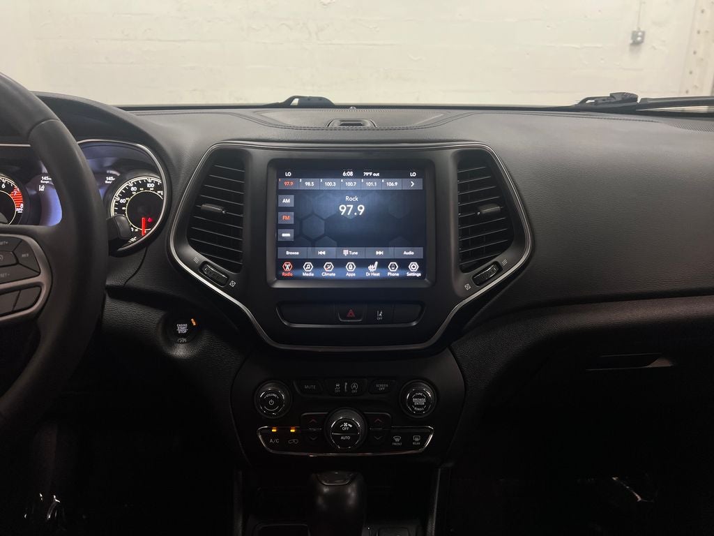 2022 Jeep Cherokee Latitude Lux