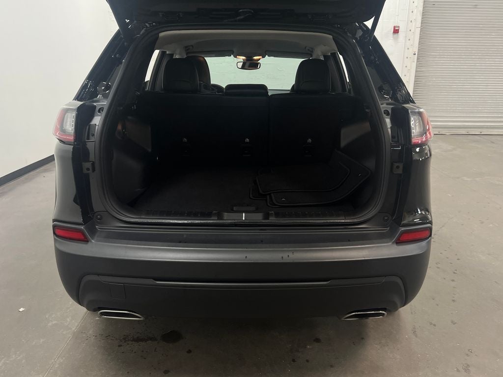 2022 Jeep Cherokee Latitude Lux