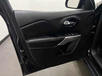 2022 Jeep Cherokee X 4x4