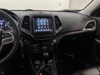 2022 Jeep Cherokee X 4x4