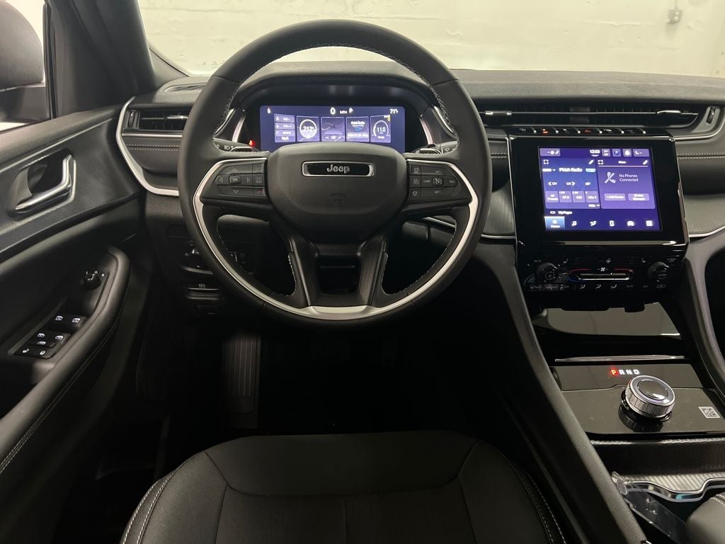 2026 Jeep Grand Cherokee GRAND CHEROKEE LAREDO X 4X2