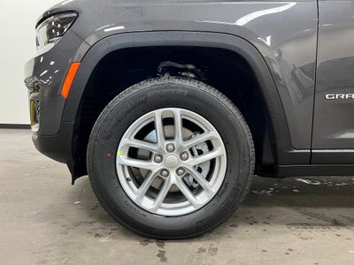 2025 Jeep Grand Cherokee GRAND CHEROKEE LAREDO 4X2