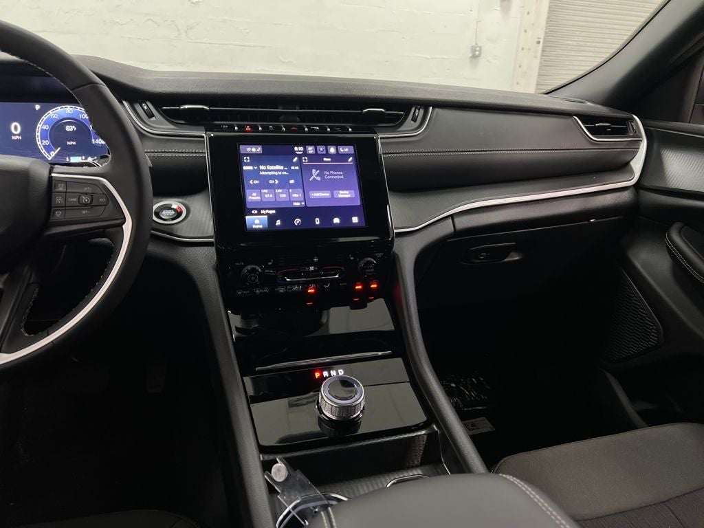 2026 Jeep Grand Cherokee GRAND CHEROKEE LAREDO X 4X2