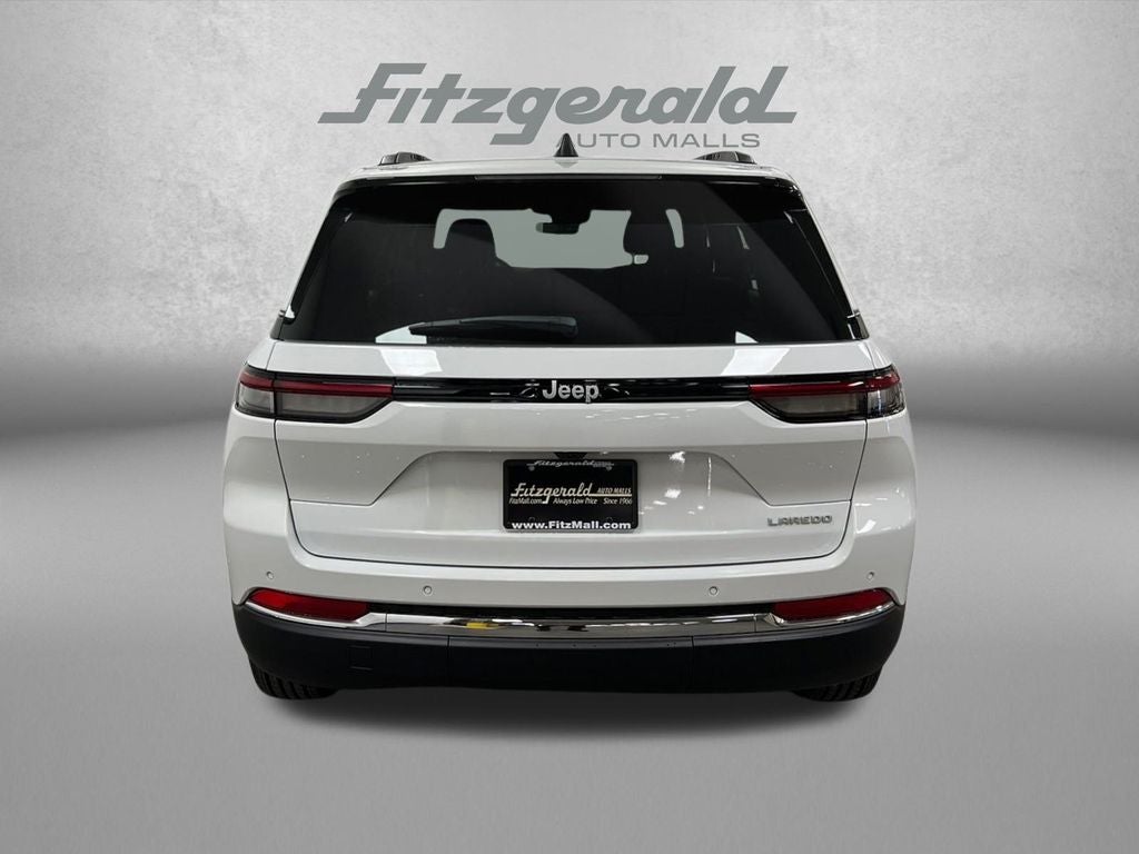 2025 Jeep Grand Cherokee GRAND CHEROKEE LAREDO 4X2