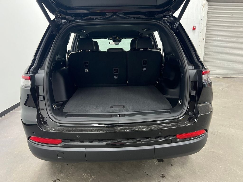 2025 Jeep Grand Cherokee GRAND CHEROKEE LIMITED 4X2