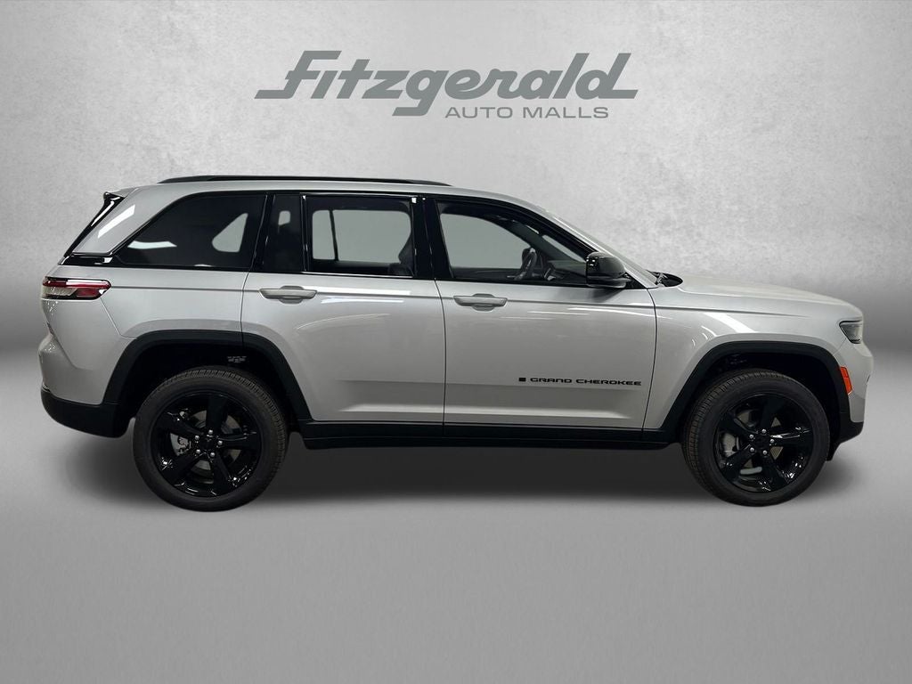 2025 Jeep Grand Cherokee GRAND CHEROKEE LIMITED 4X2