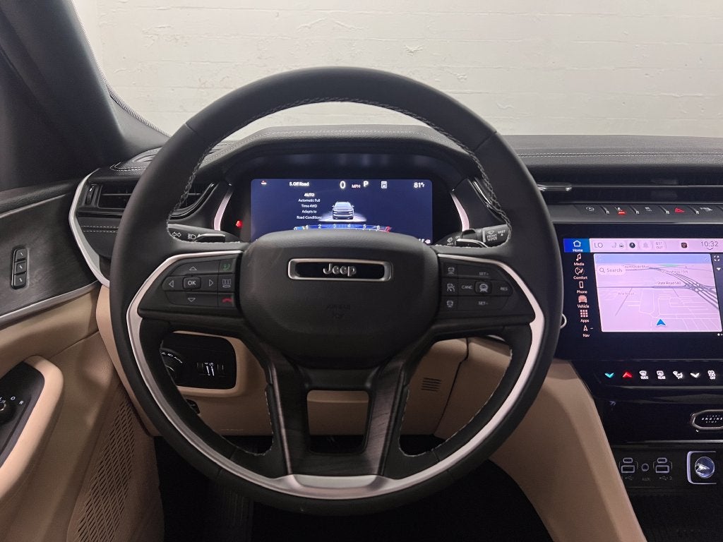 2027 Jeep Grand Cherokee GRAND CHEROKEE LIMITED 4X4
