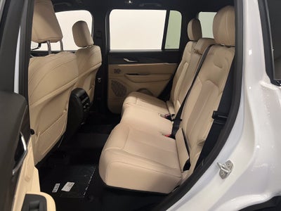 2027 Jeep Grand Cherokee GRAND CHEROKEE LIMITED 4X4