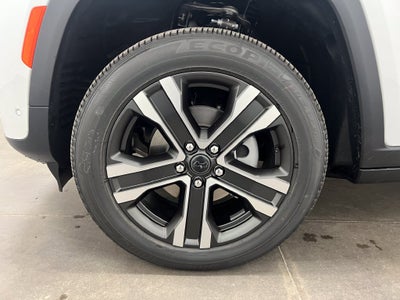 2027 Jeep Grand Cherokee GRAND CHEROKEE LIMITED 4X4