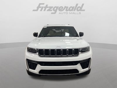 2027 Jeep Grand Cherokee GRAND CHEROKEE LIMITED 4X4