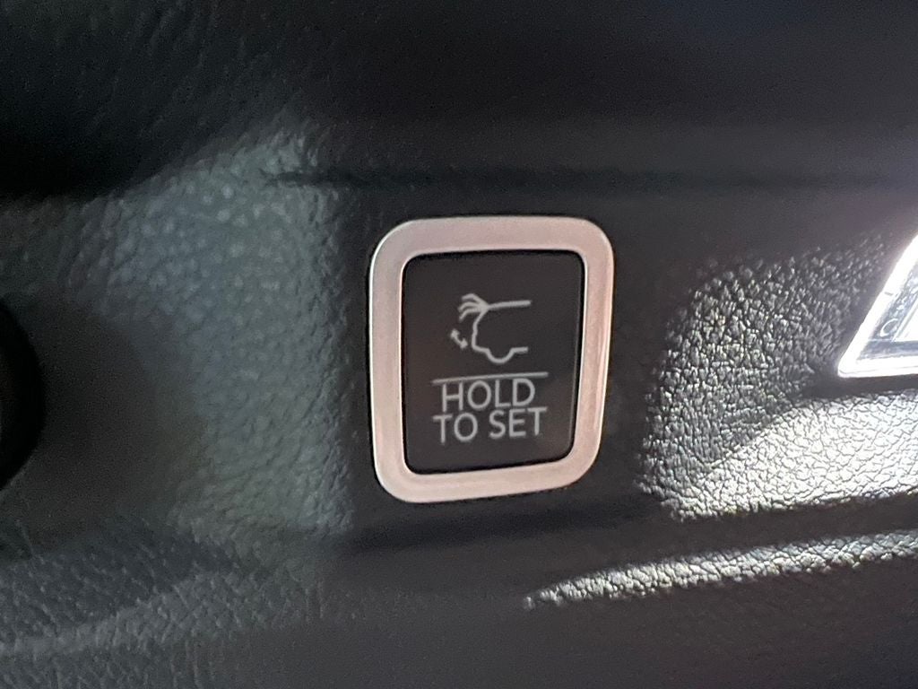 2025 Jeep Grand Cherokee GRAND CHEROKEE L LIMITED 4X2