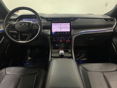 2023 Jeep Grand Cherokee L Overland 4x2