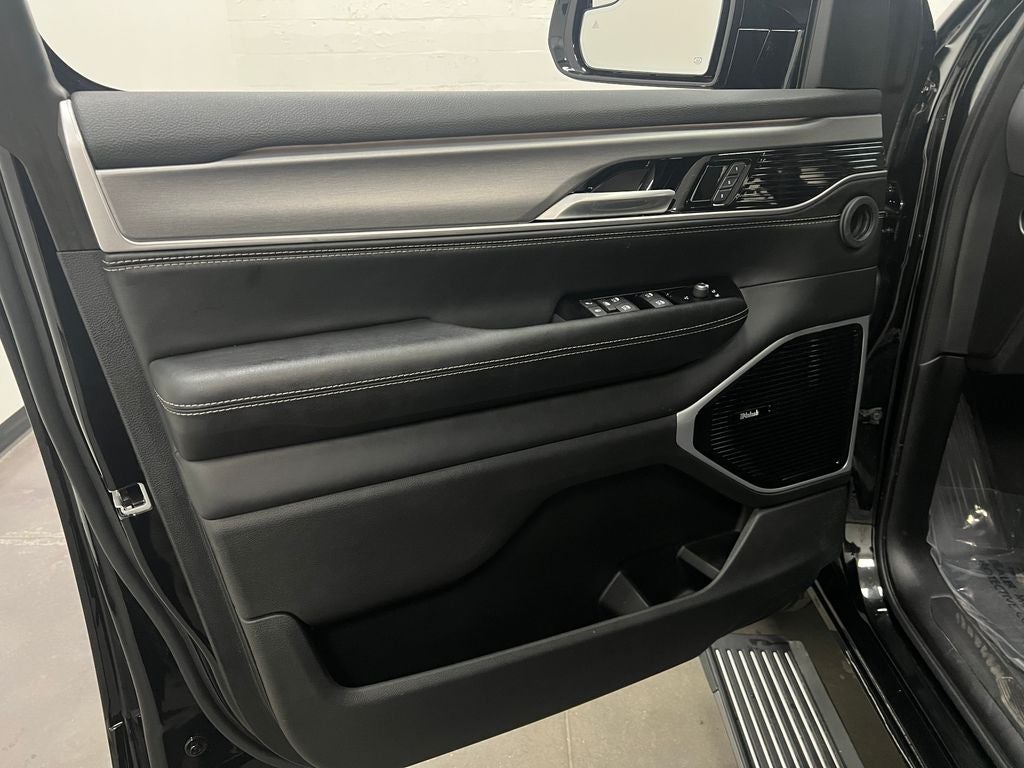 2026 Jeep Grand Wagoneer GRAND WAGONEER LIMITED RESERVE 4X4