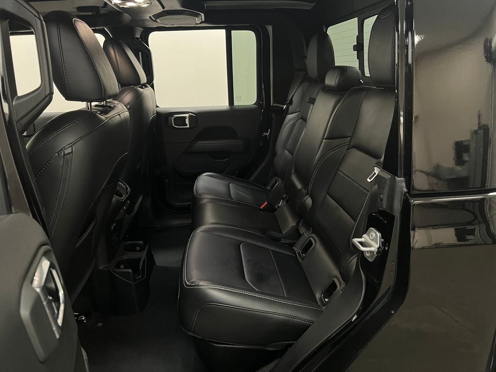 2022 Jeep Gladiator Overland 4x4