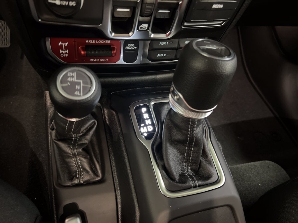 2026 Jeep Gladiator GLADIATOR MOJAVE 4X4