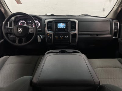 2019 RAM 1500 Classic SLT Crew Cab 4x2 6'4' Box