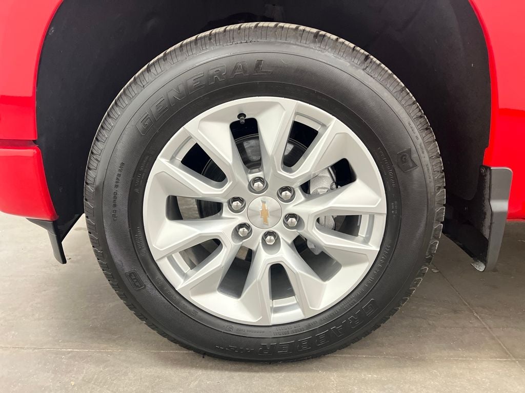 2025 Chevrolet Silverado 1500 2WD Crew Cab Short Bed Custom