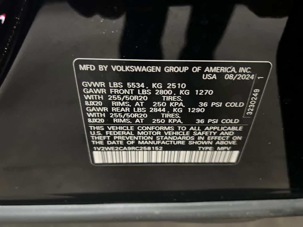 2024 Volkswagen Atlas Cross Sport 2.0T SE w/Technology
