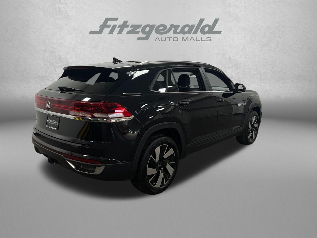 2024 Volkswagen Atlas Cross Sport 2.0T SE w/Technology