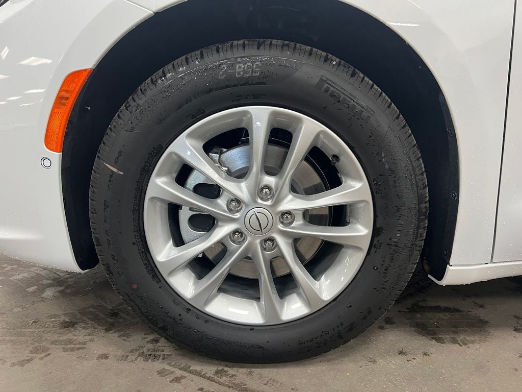 2026 Chrysler Pacifica PACIFICA SELECT