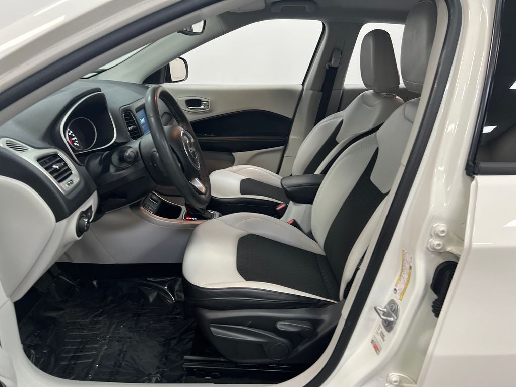 2021 Jeep Compass Latitude FWD