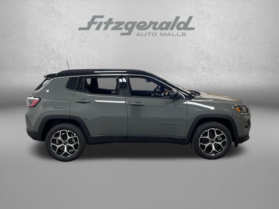2026 Jeep Compass COMPASS LIMITED 4X4