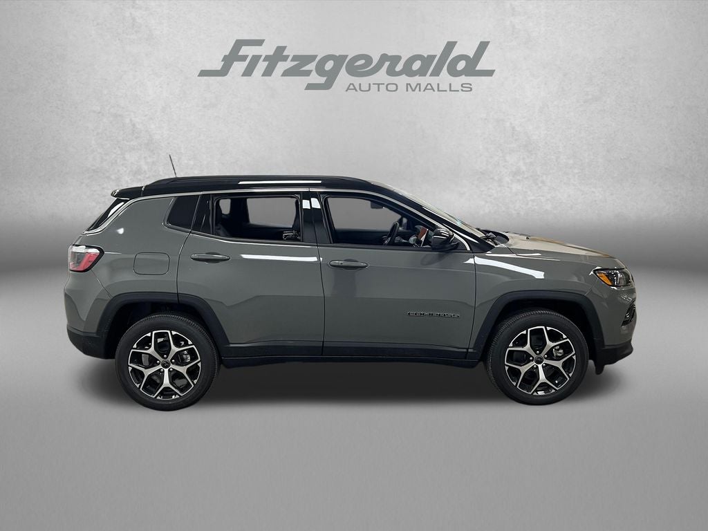 2026 Jeep Compass COMPASS LIMITED 4X4