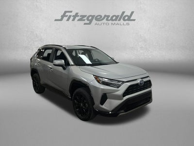 2022 Toyota RAV4 Hybrid SE