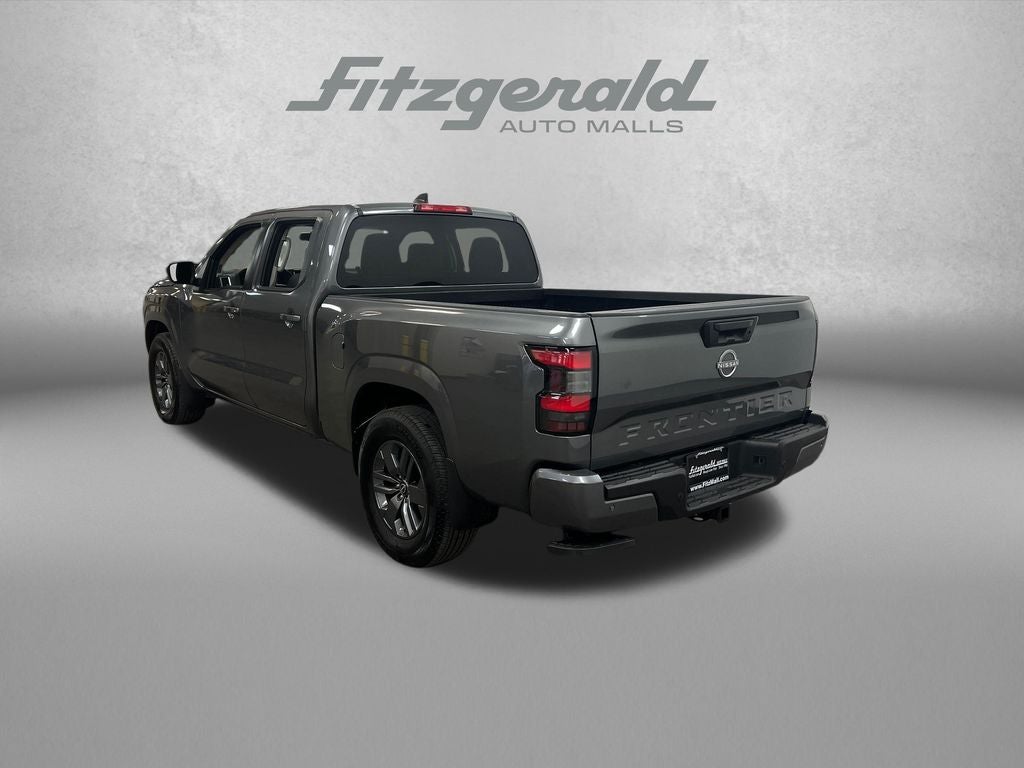 2025 Nissan Frontier SV