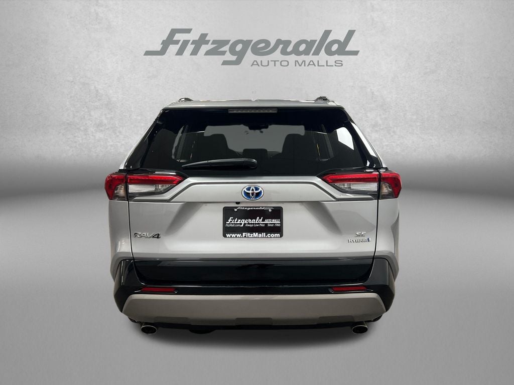 2022 Toyota RAV4 Hybrid SE