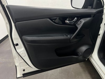 2017 Nissan Rogue Sport SV