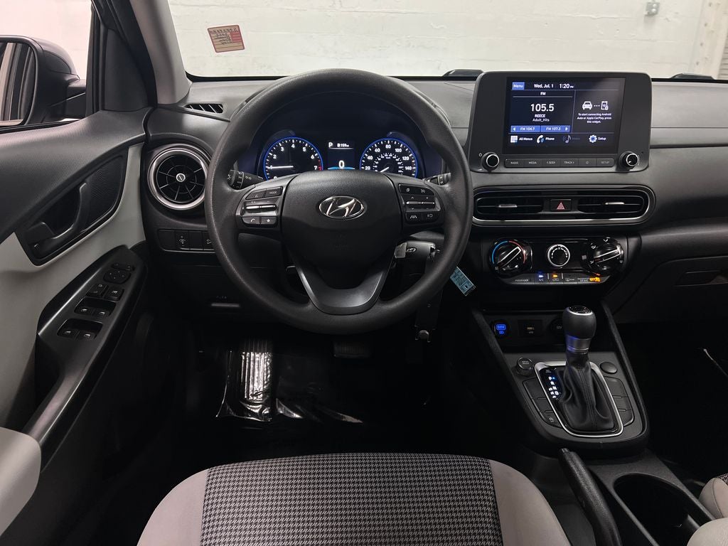 2022 Hyundai Kona SE