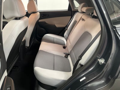 2022 Hyundai Kona SE